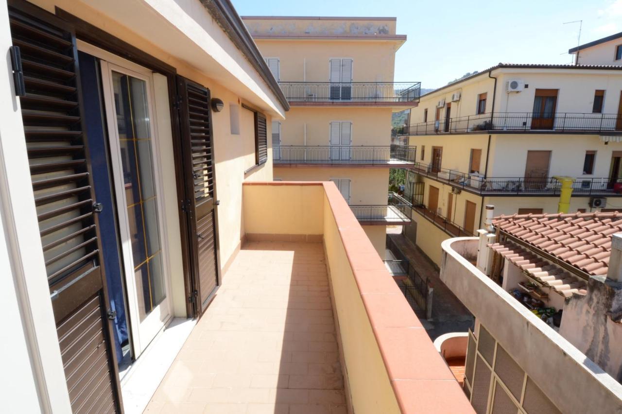 Accomodation Libertino Тропеа Екстер'єр фото