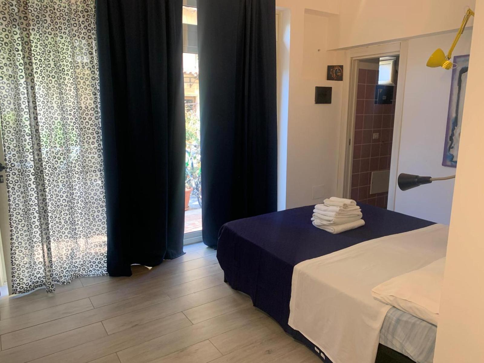 Accomodation Libertino Тропеа Екстер'єр фото